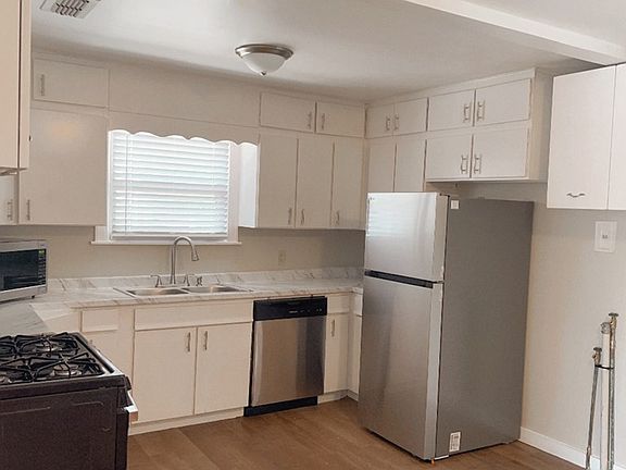 2nd image of 308 Sunset Ln