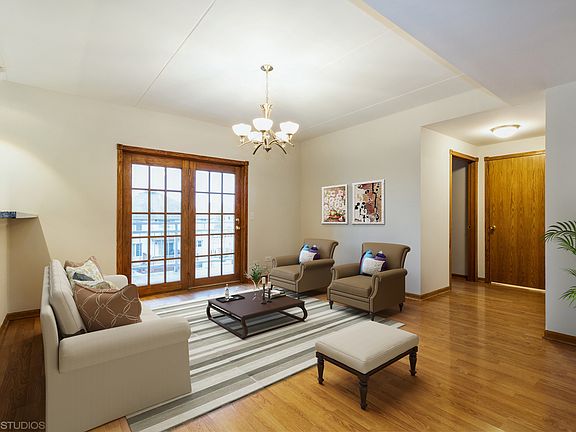 2nd image of 6600 W 87th St APT 3NW