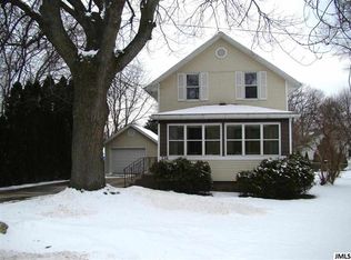 226 Amos St, Jackson, MI 49203