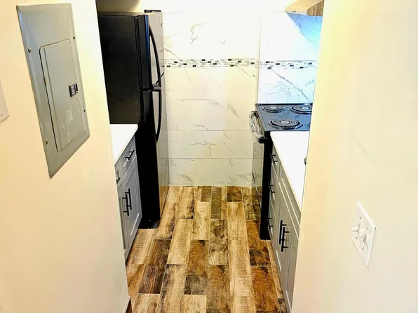 1141 Grant Ave #2, Brooklyn, NY 11208