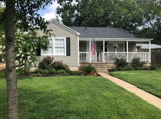 714 Inwood Dr, Bryan, TX 77802
