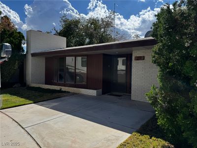 5023 E Monroe Ave, Las Vegas, NV, 89110