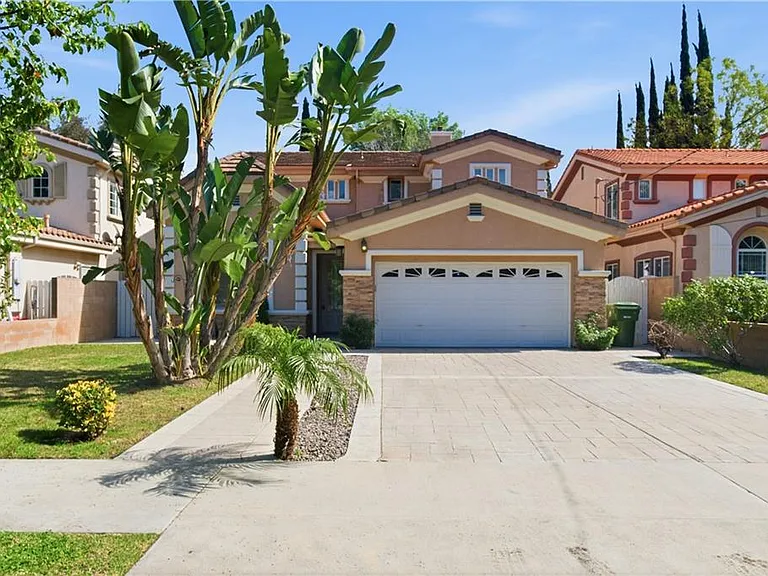 6958 Amigo Ave — Photo 2