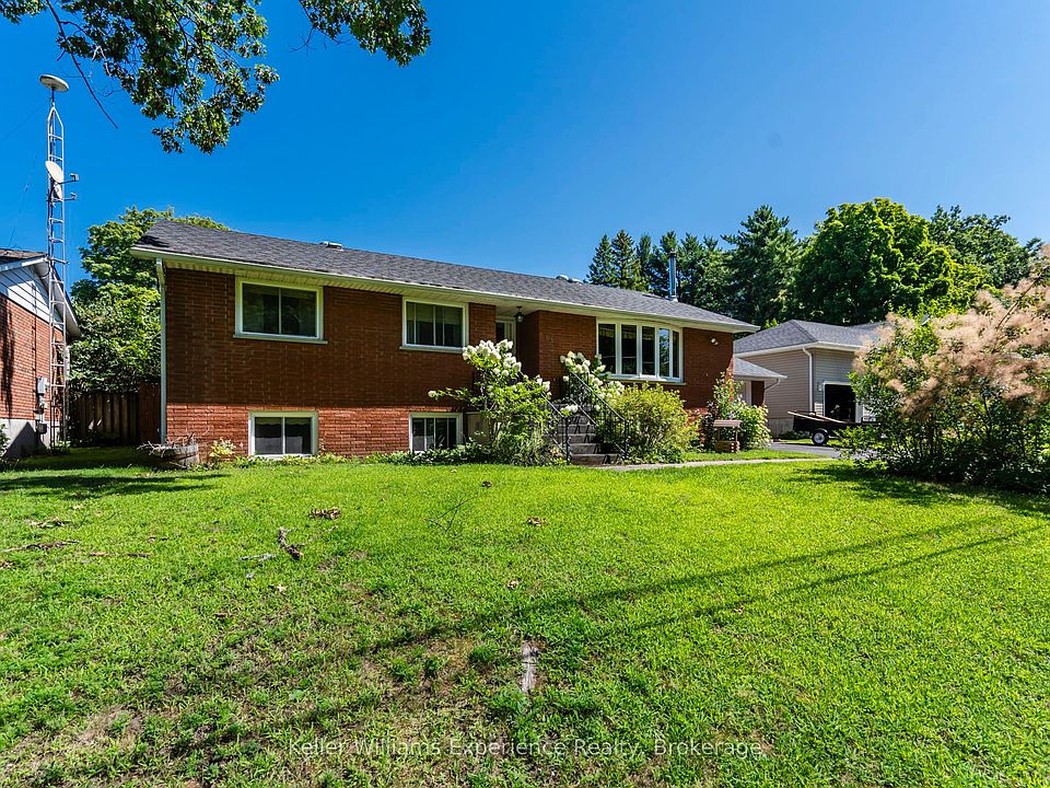 1st image of 63 Lorne Ave