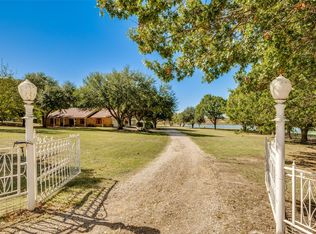 5547 Woodland Hills Dr, Denton, TX 76208