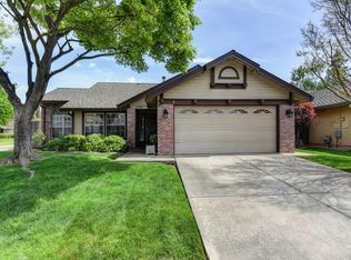 6748 Paseo Del Sol Way, Elk Grove, CA 95758