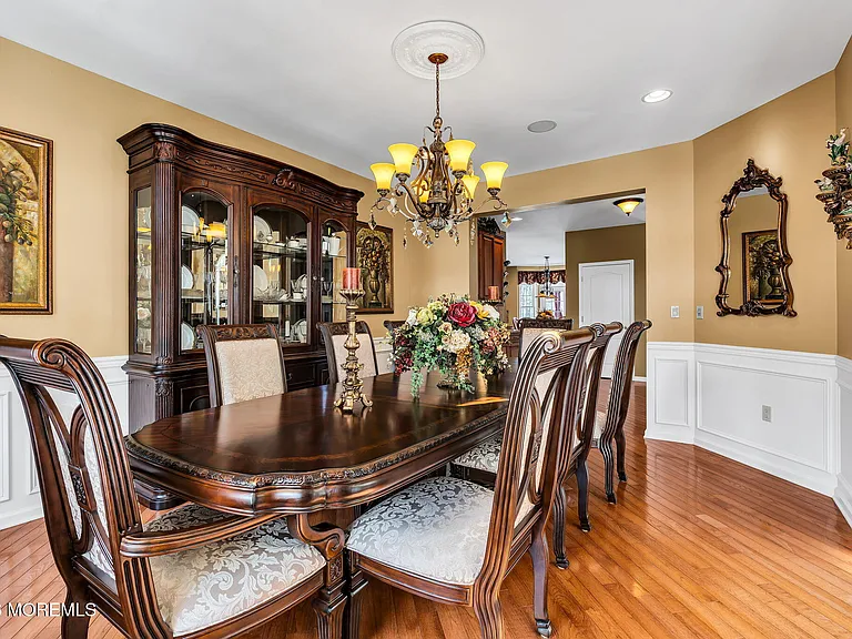 24 Parkside Dr — Photo 17