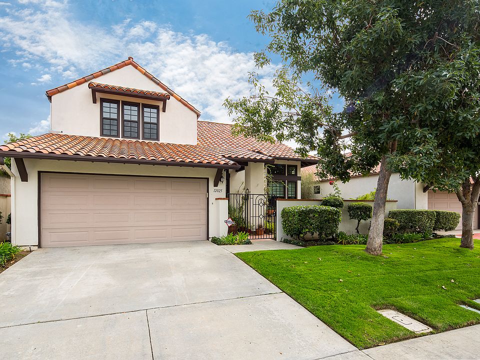 1st image of 12025 Tretagnier Cir