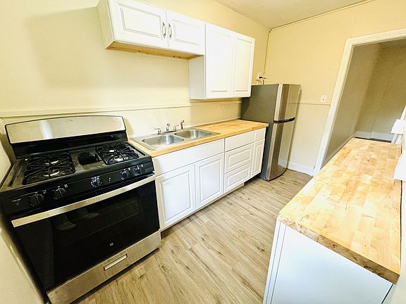 5th image of 40 102nd St APT 6