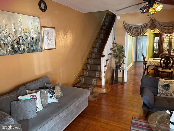 5th image of 7137 Lawndale Ave