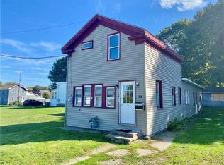 72 E Schuyler St, Oswego, NY 13126