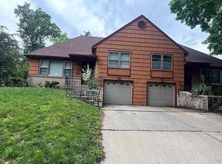 6632/6634 Forest Ave, Kansas City, MO 64131