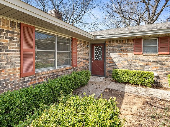 4th image of 1308 Raborn St