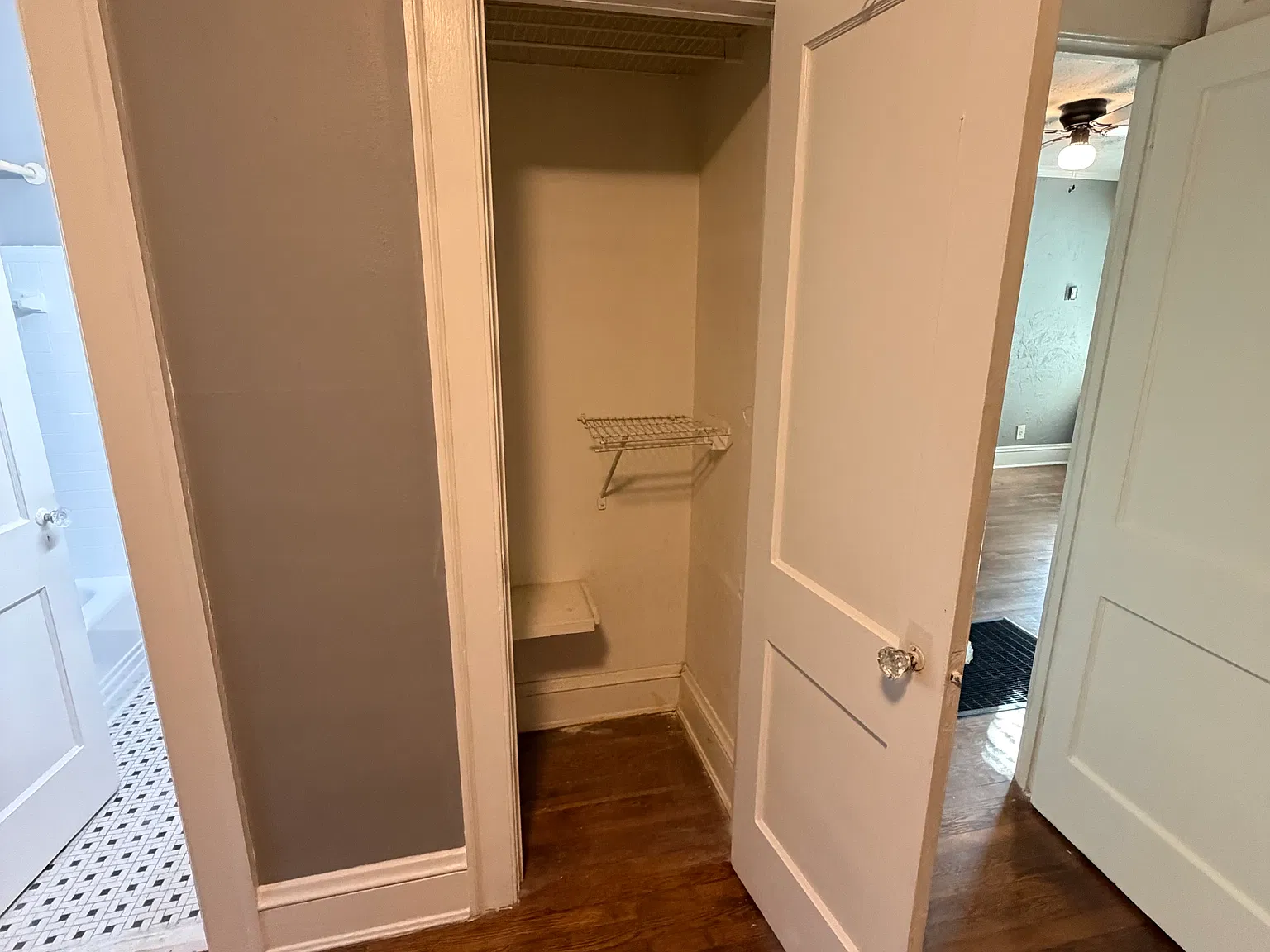 1 bed, 500 sqft, $1,000 — Photo 3