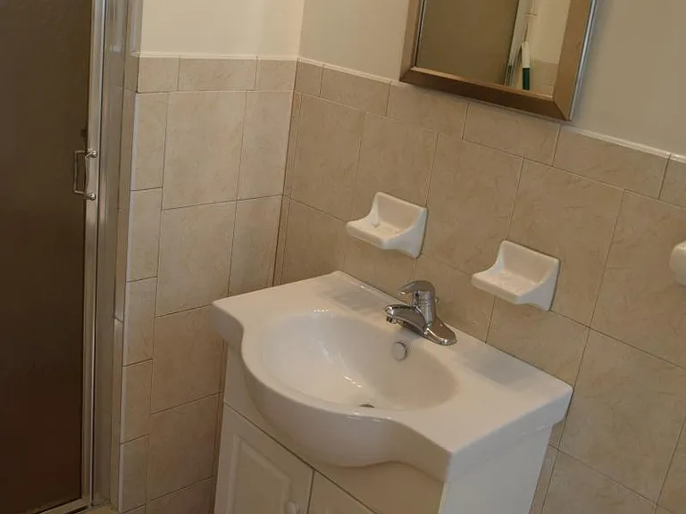 90 Nichols St #3F — Photo 10