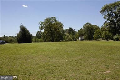 2nd image of Stonewall Jackson Rd