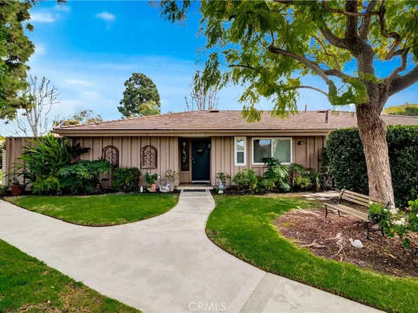 27111 Capote De Paseo APT B, San Juan Capistrano, CA 92675