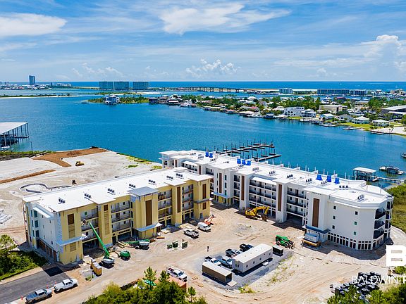 2nd image of 27000 W Harbor Island Ln #Penthouse A-302