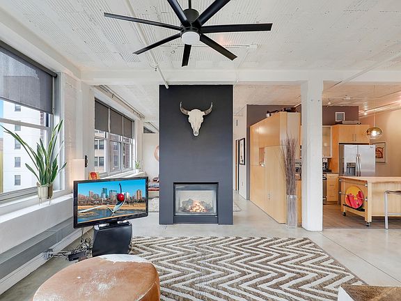 3rd image of 225 9th St E Unit 503