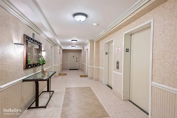 Sold by Sotheby's International Realty | media 19