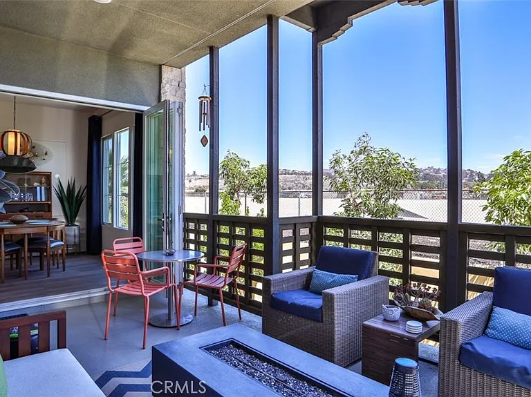 1207 Doheny Way — Photo 20