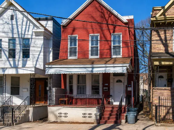 256 Clinton Avenue image 1 of 14