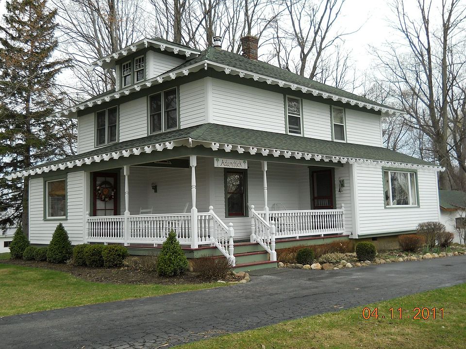 Welcome home!  Unique farmhouse Victorian!