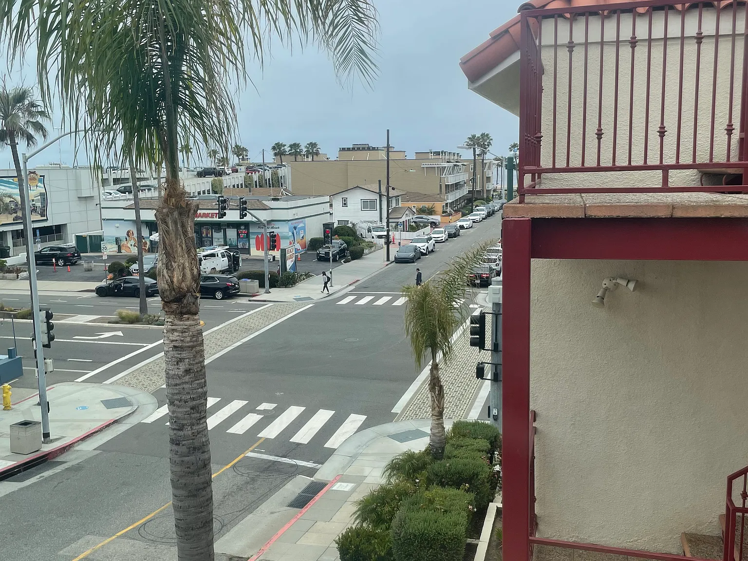 2 bed, 1000 sqft, $4,125 — Photo 2
