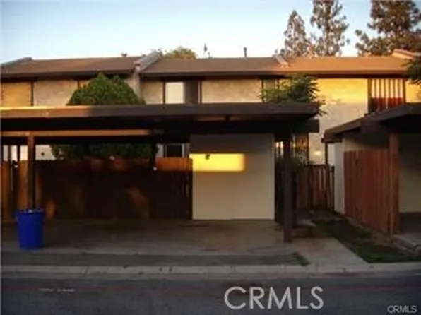 7969 Pinehurst Dr, Highland, CA 92346