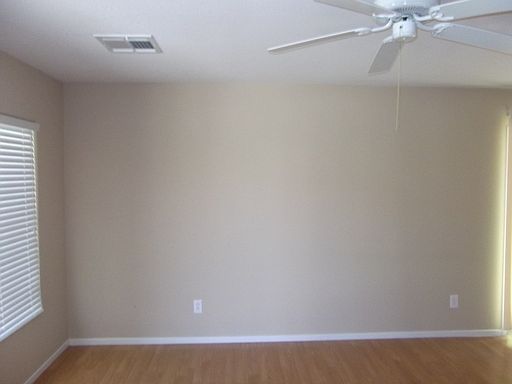 3rd image of 557 Mayfair Walk Ave