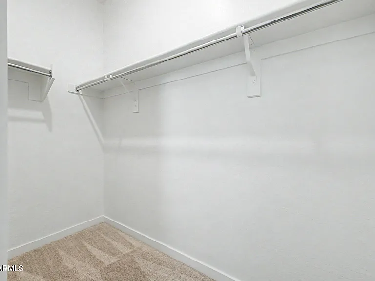 21415 W Holly St — Photo 33