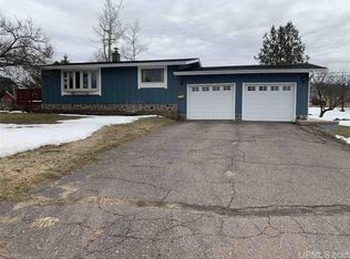 445 W Division St, Ishpeming, MI 49849