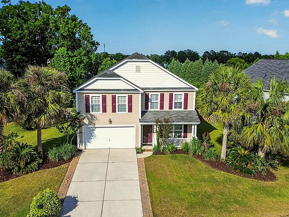 2nd image of 268 Emerald Isle Dr