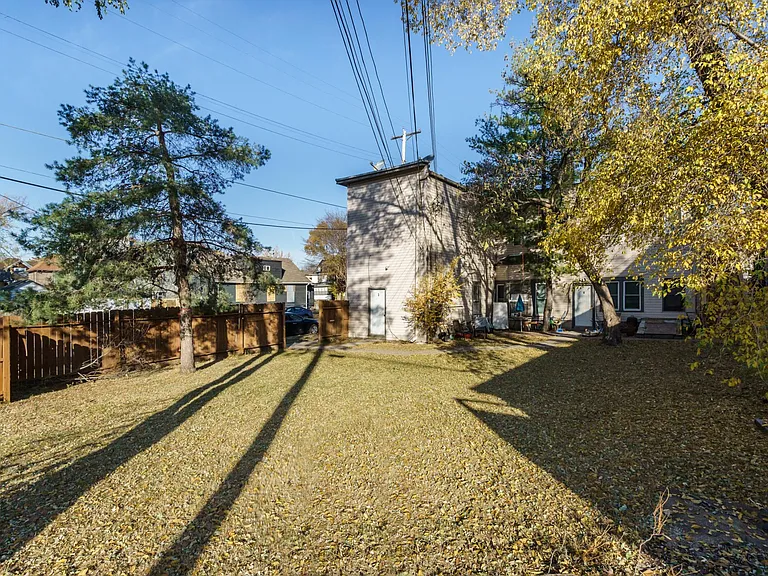 gigantic yard great for kids