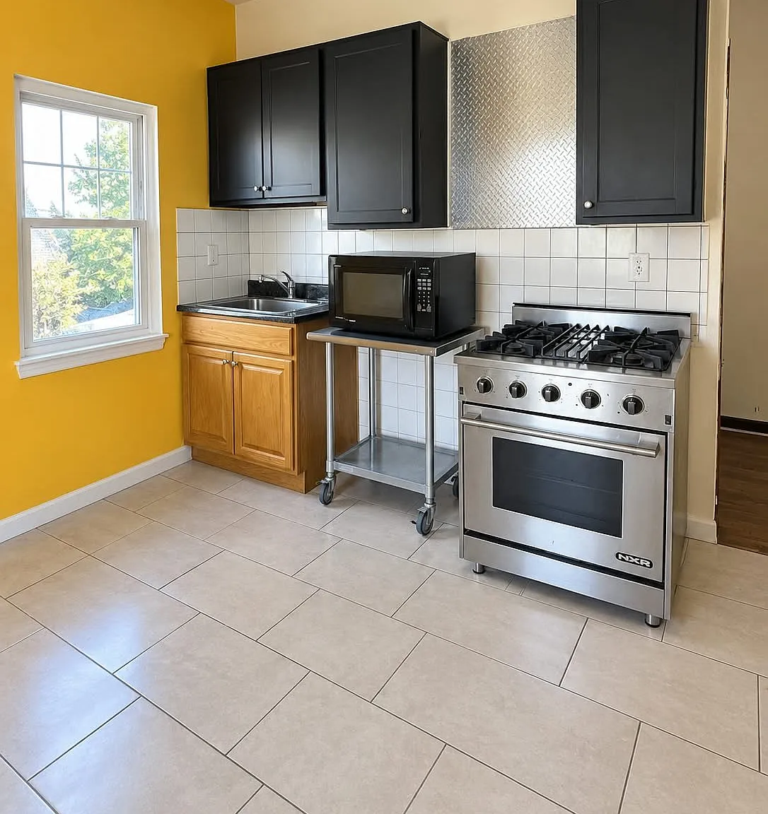 3 bed, 1.0 bath, $3,400 — Photo 4