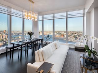 252 South St #15D, New York, NY 10002
