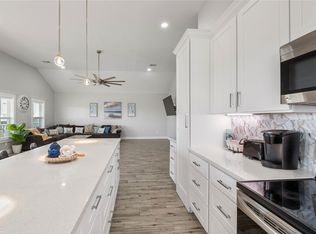 18035 Shaman Dr, Galveston, TX 77554