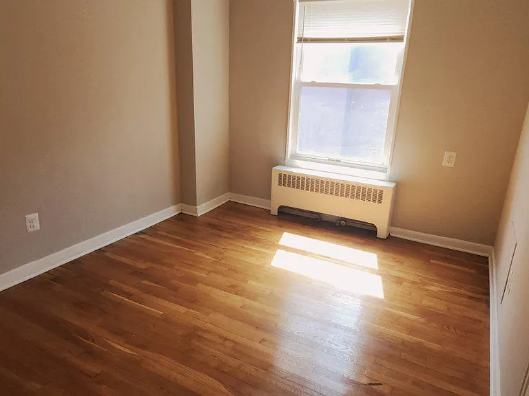 920 Madison St NW #301 — Photo 15