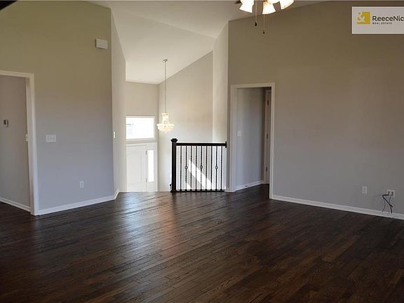 Looking to great room form eating area.