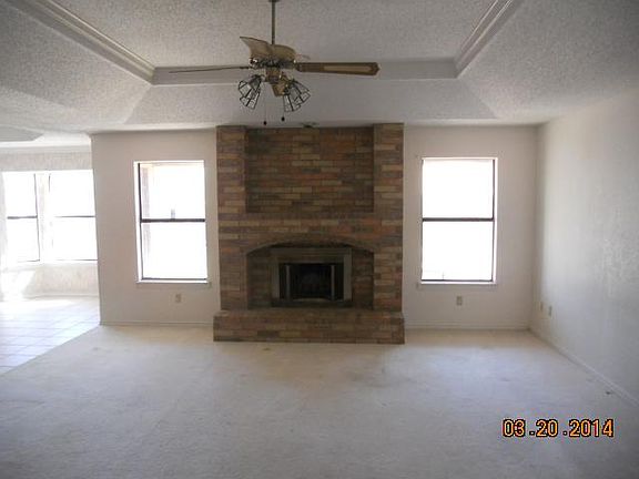 3rd image of 6756 Parkwood Dr