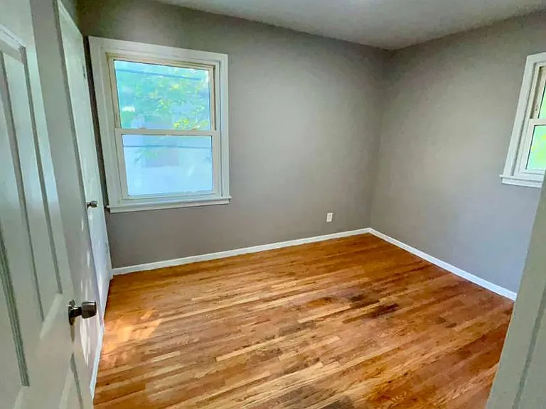 448 Midlothian Rd — Photo 10