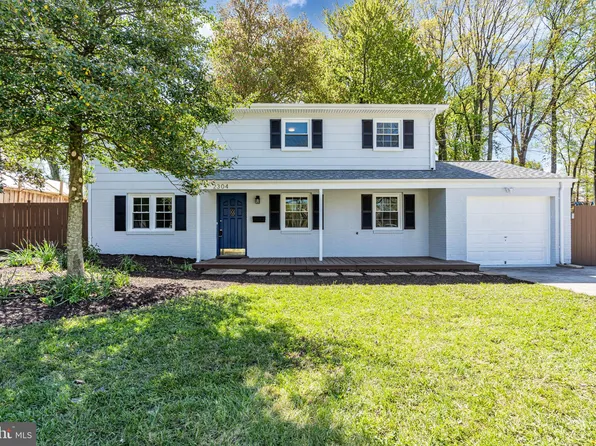 2304 W Longview Dr, Woodbridge, VA 22191