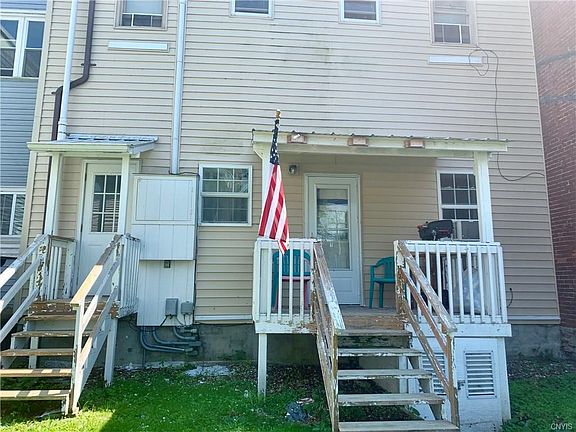 2nd image of 123/127 E Broadway St