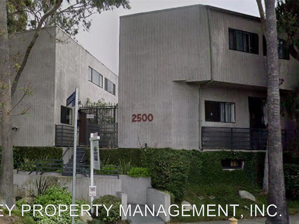 1st image of 2500 Abbot Kinney Blvd APT 21