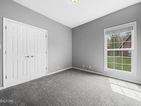 5th image of 7746 Ellisville Ln