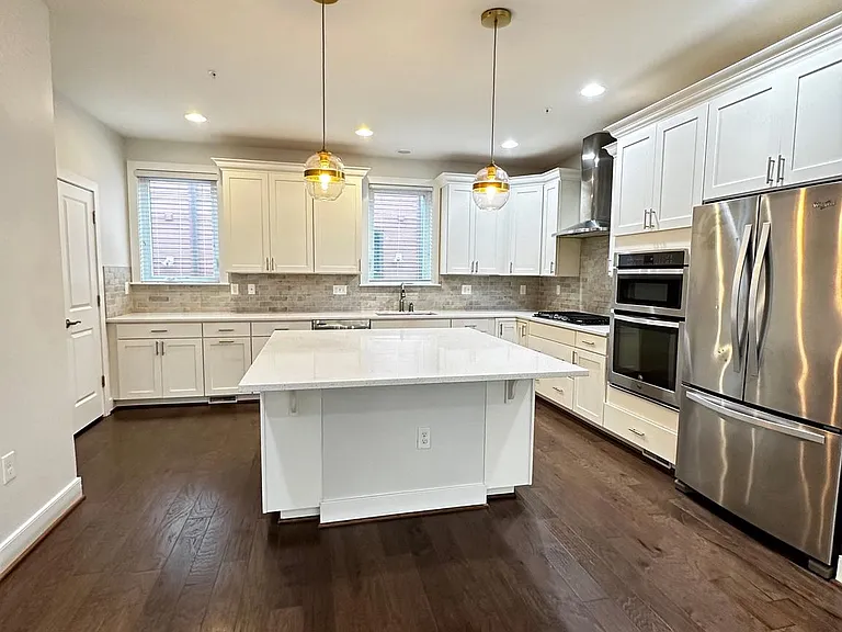 443 Nottoway Walk — Photo 9