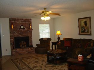 610 Maxey Rd, Longview, TX 75605