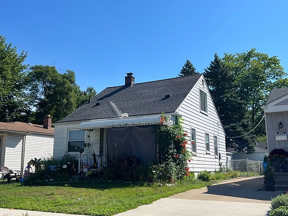 2nd image of 29122 Edward Ave