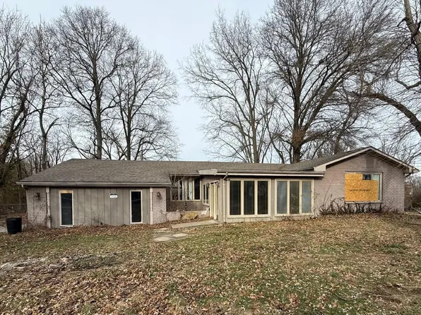 11035 Avery Rd, West Frankfort, IL 62896