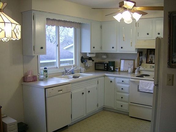 Kitchen Overlooks Patio